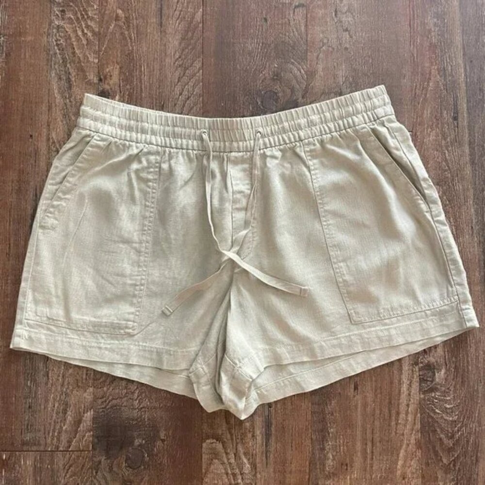 GAP |Casual Cream Drawstring Shorts SIZE L